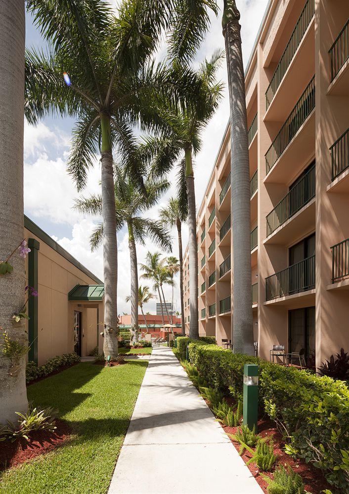 Courtyard By Marriott Fort Lauderdale East / Lauderdale-By-The-Sea Eksteriør billede