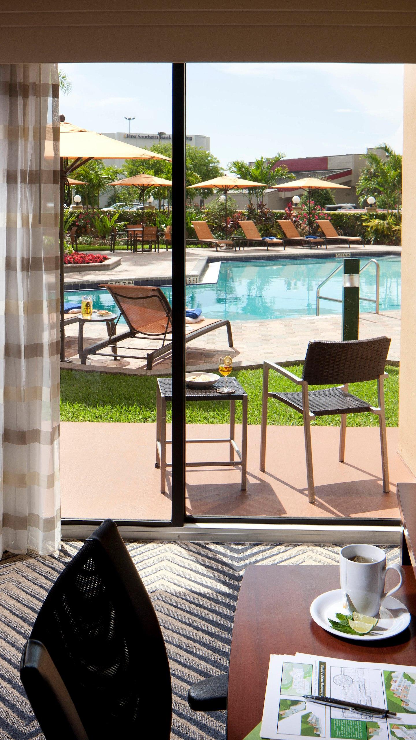 Courtyard By Marriott Fort Lauderdale East / Lauderdale-By-The-Sea Eksteriør billede