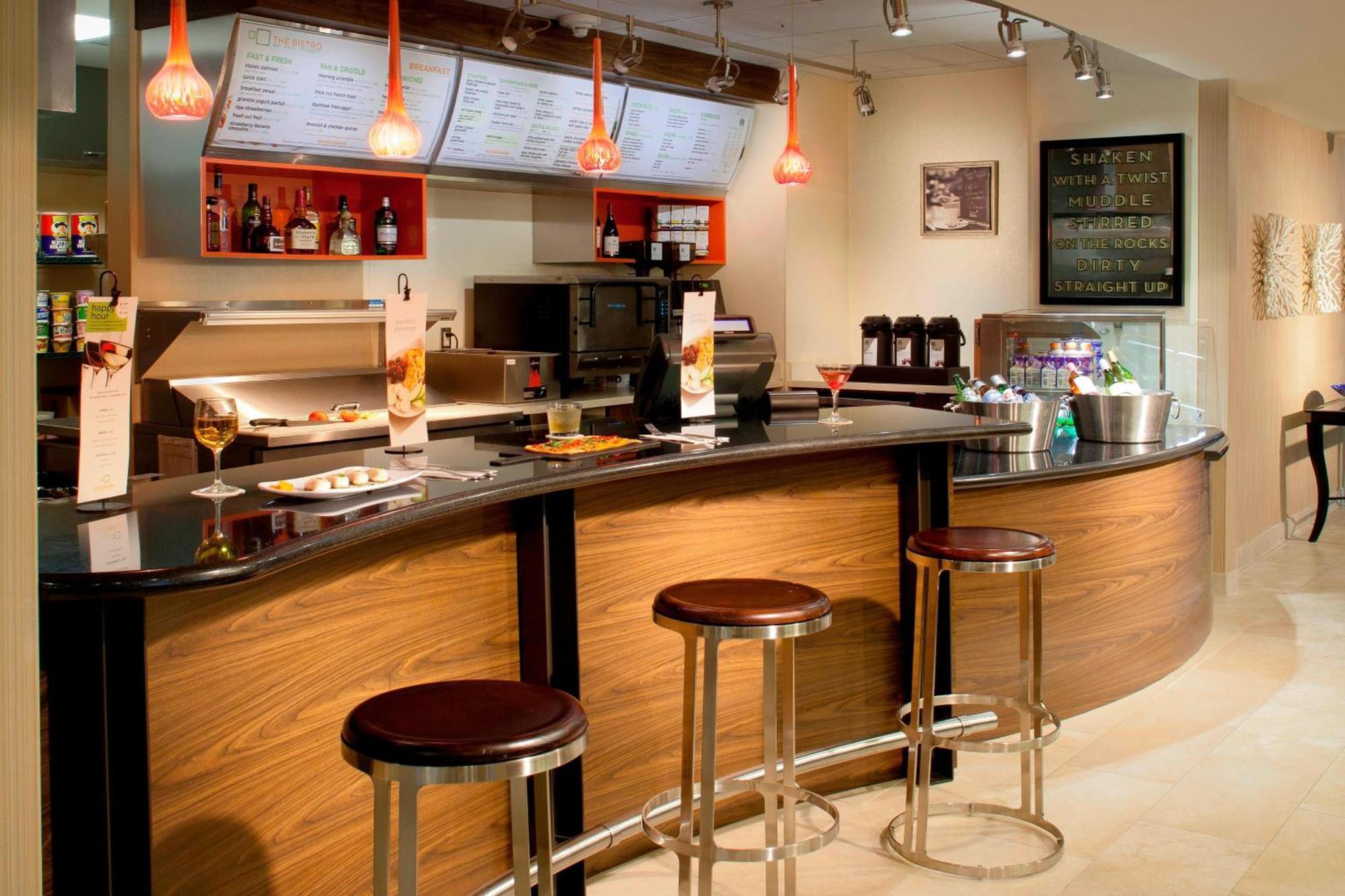 Courtyard By Marriott Fort Lauderdale East / Lauderdale-By-The-Sea Eksteriør billede
