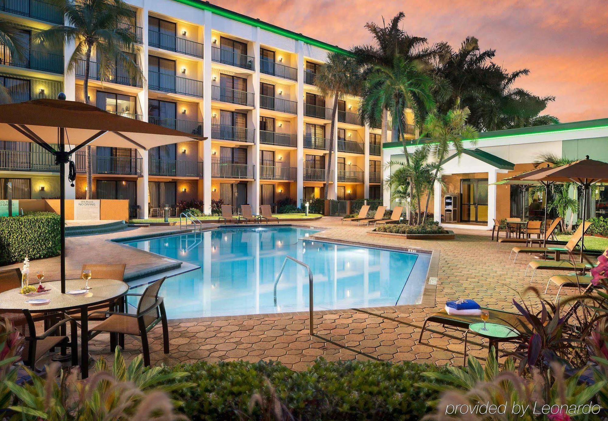 Courtyard By Marriott Fort Lauderdale East / Lauderdale-By-The-Sea Eksteriør billede