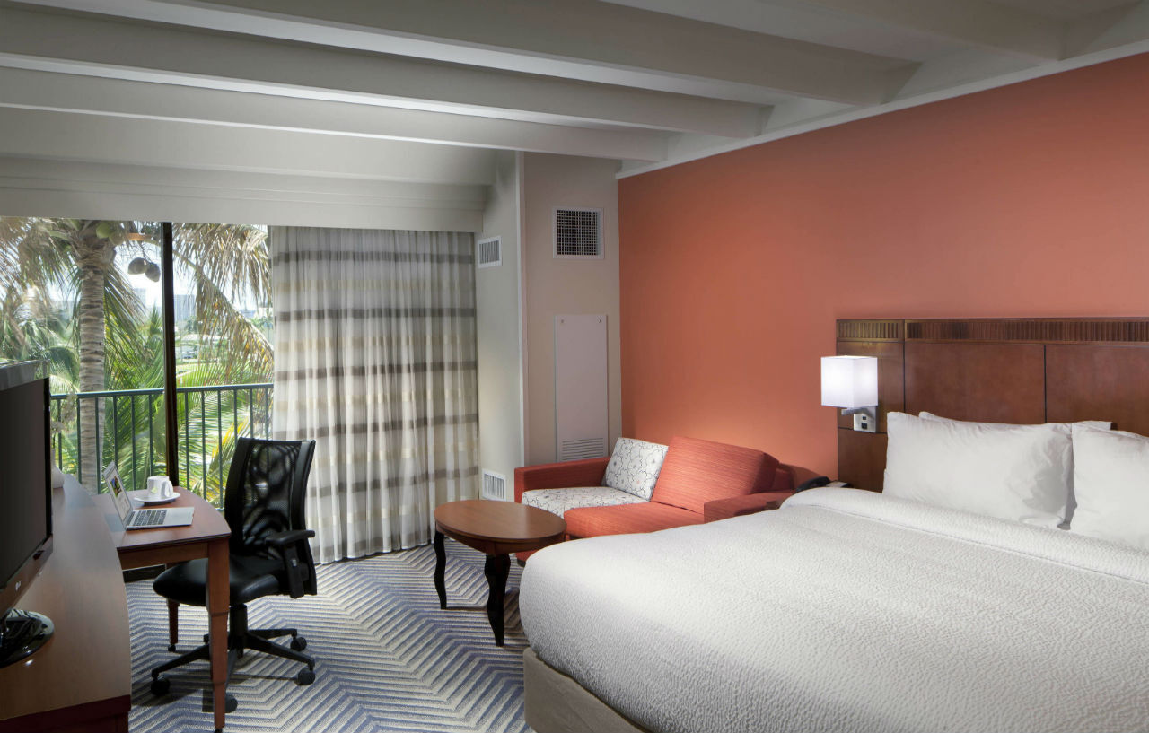 Courtyard By Marriott Fort Lauderdale East / Lauderdale-By-The-Sea Eksteriør billede
